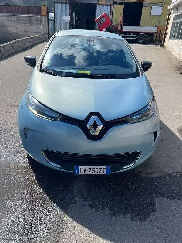 Usata Renault Zoe Life 42 kW (58 CV) 2015 Blu/azzurro Utilitaria