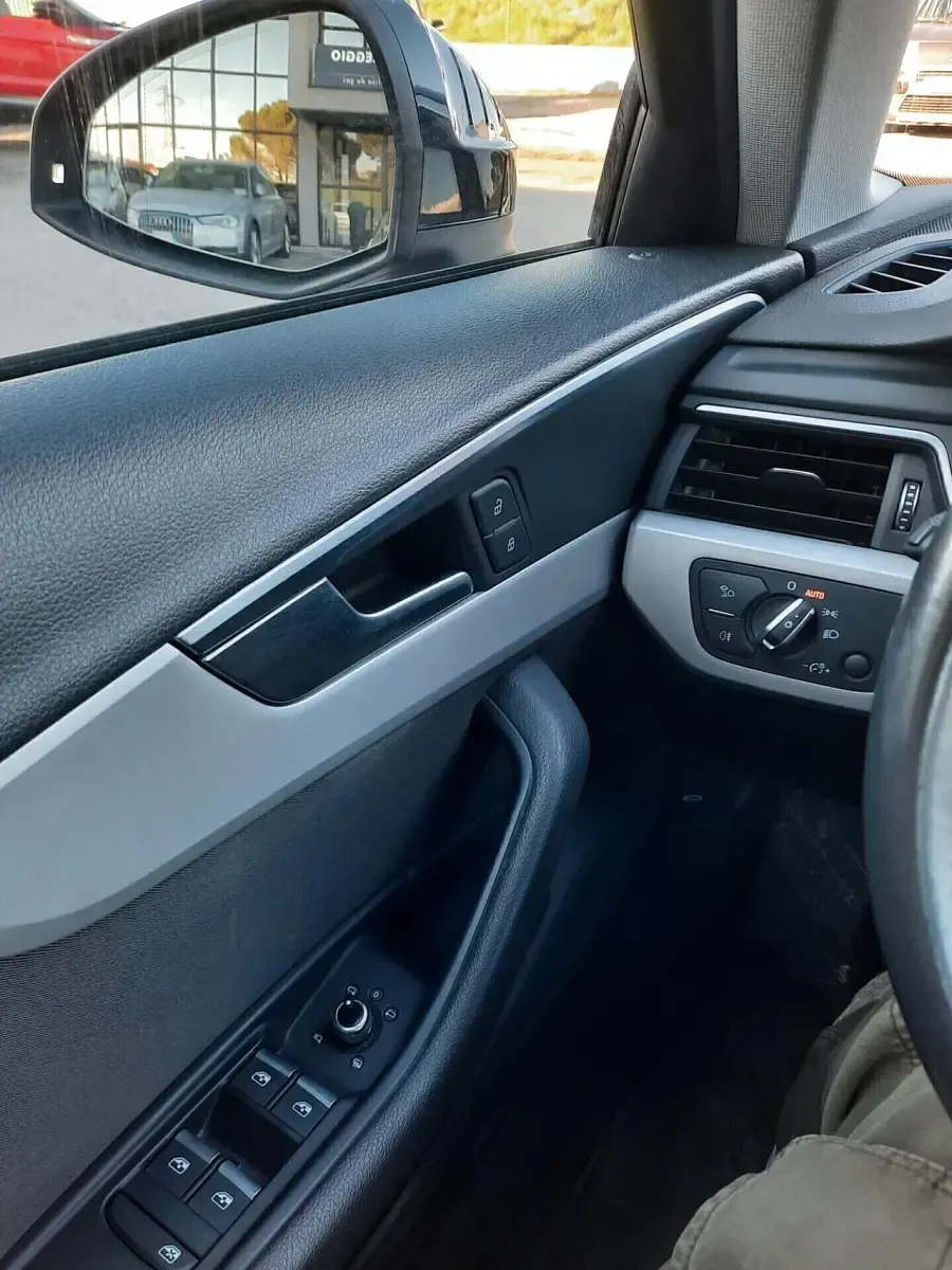 Usata Audi A4 Sport 150 CV (110 kW) 2019 Grigio Station wagon