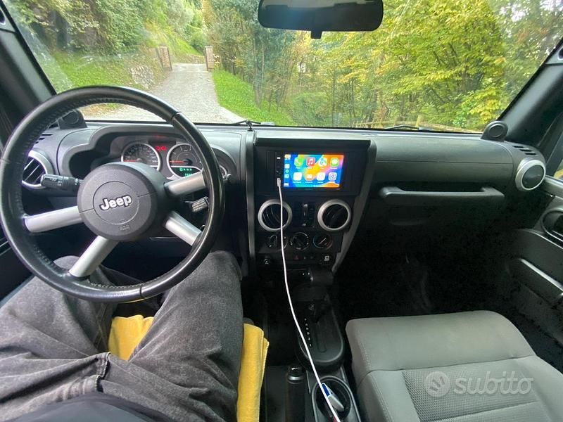 Usata Jeep Wrangler Sahara 177 CV (130 kW) 2009 Nero SUV