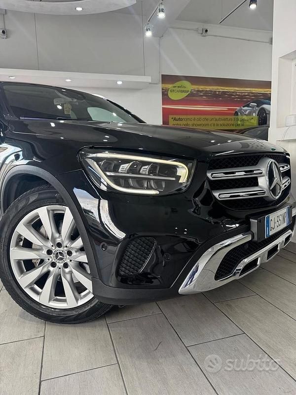 Usata Mercedes GLC220 Premium Plus 194 CV (142 kW) 2019 Nero SUV
