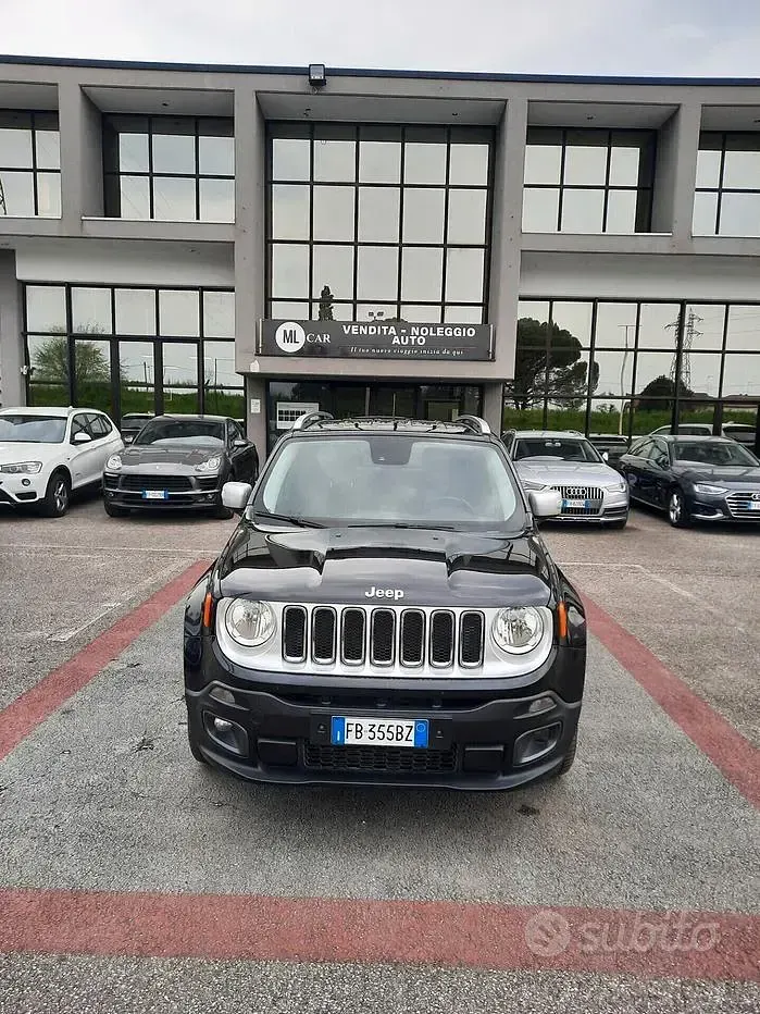 Usata Jeep Renegade Limited 140 CV (102 kW) 2015 Nero SUV