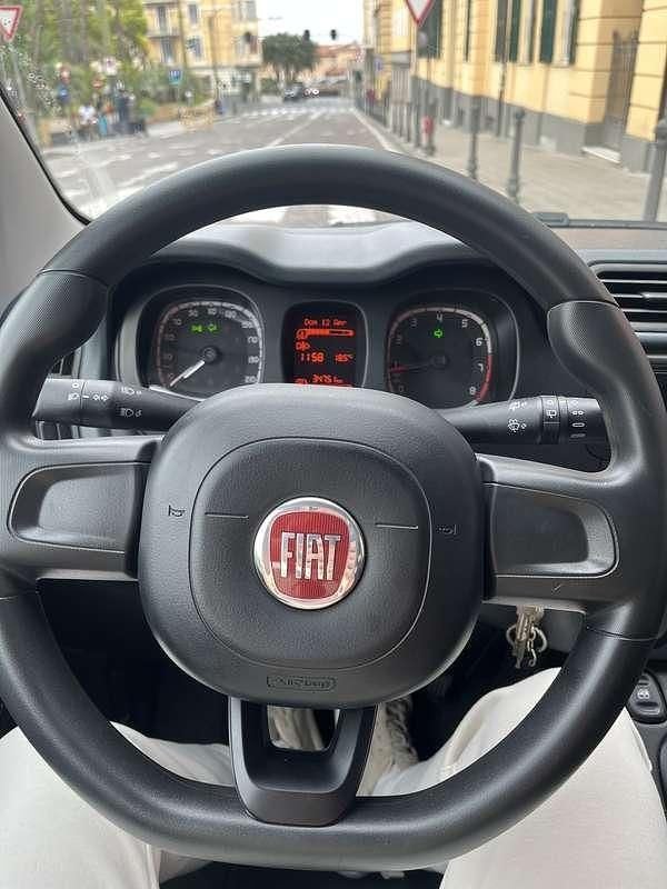 Usata Fiat Panda Easy 69 CV (50 kW) 2020 Utilitaria