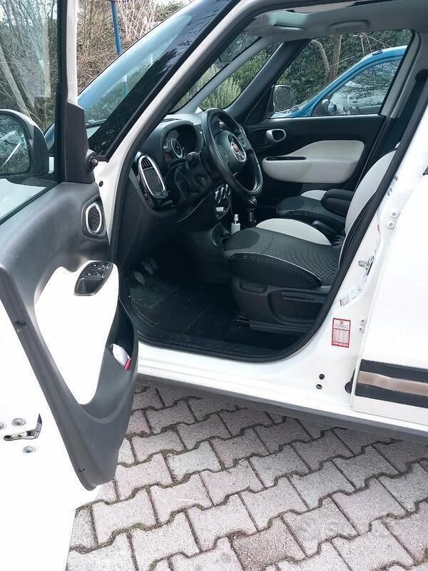 Usata Fiat 500L Trekking 95 CV (69 kW) 2015 Bianco Monovolume