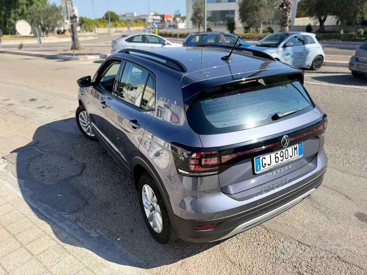 Usata VW T-Roc Advance 110 CV (80 kW) 2022 Grigio SUV