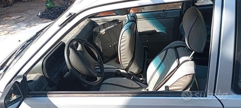 Usata Kia Pride 64 CV (47 kW) 1997 Utilitaria
