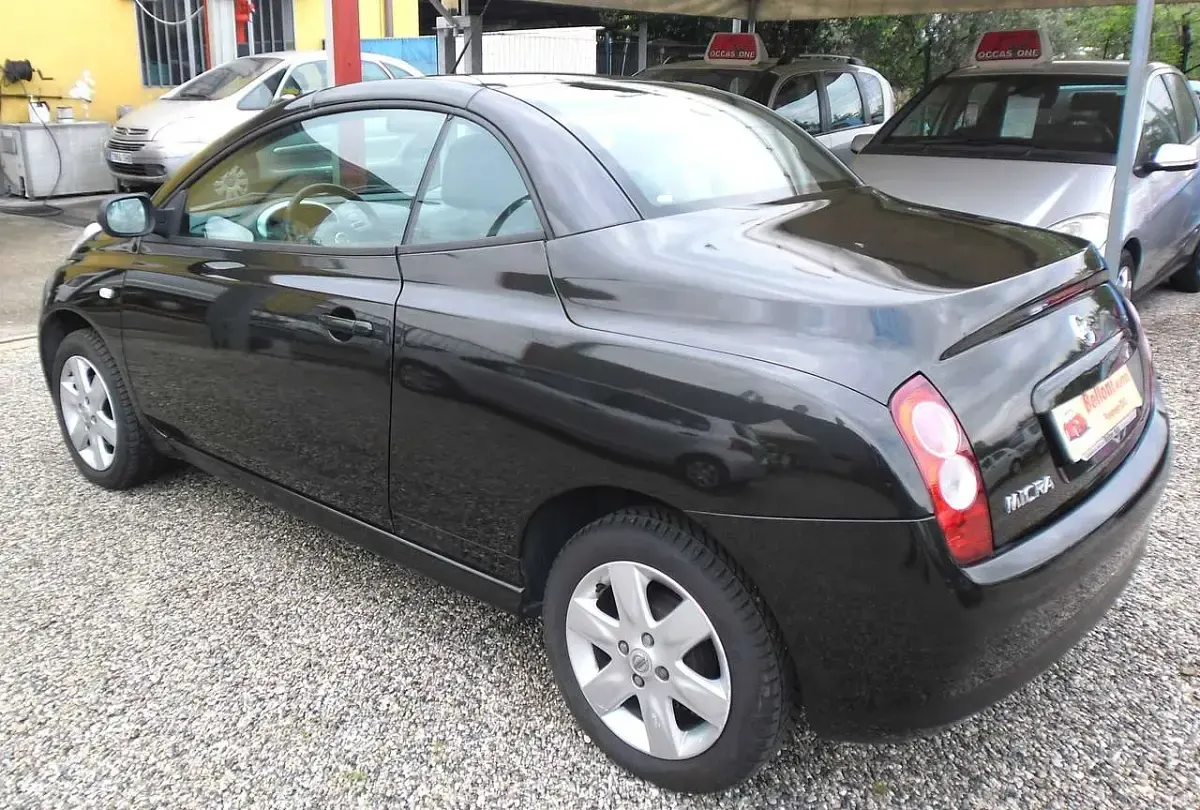 Usata Nissan Micra 88 CV (64 kW) 2006 Nero Cabrio