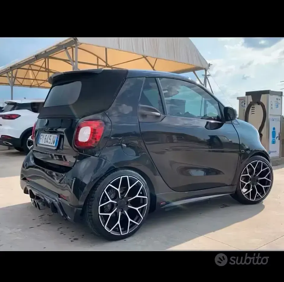 Usata Smart ForTwo Cabrio 90 CV (66 kW) 2020 Nero Cabrio