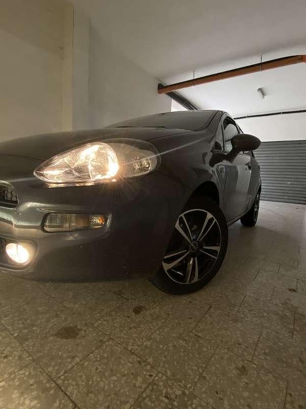 Usata Fiat Grande Punto S 77 CV (56 kW) 2016 Utilitaria