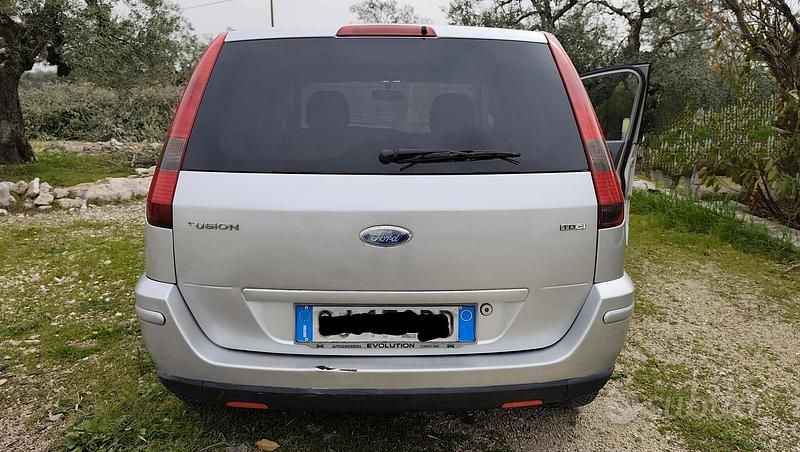 Usata Ford Fusion 2003 Utilitaria