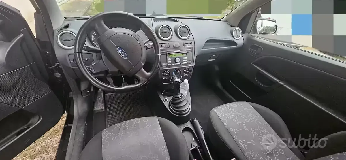 Usata Ford Fiesta 75 CV (55 kW) 2008 Nero Utilitaria