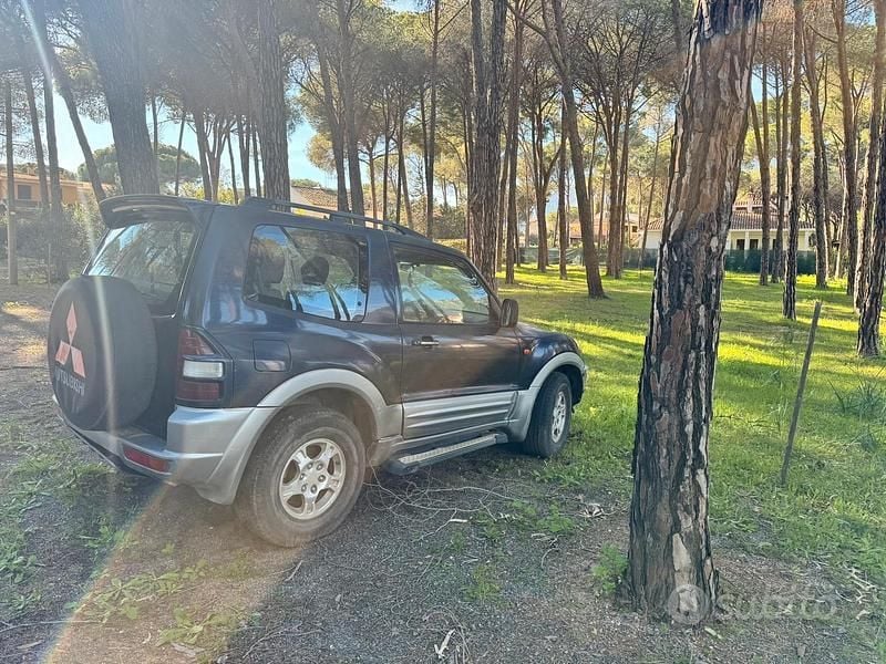 Usata Mitsubishi Pajero 160 CV (117 kW) 2002 SUV
