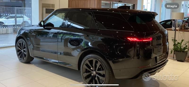 Usata Land Rover Range Rover Sport 249 CV (183 kW) 2023 Nero SUV