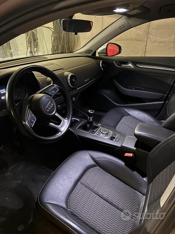Usata Audi A3 Business 150 CV (110 kW) 2018 Berlina