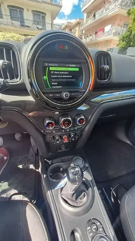 Usata Mini One D Countryman Business 116 CV (85 kW) 2018 Verde SUV