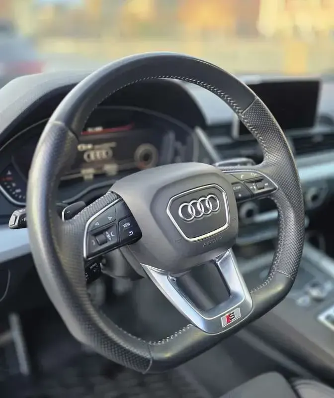 Usata Audi Q5 S-line plus 190 CV (139 kW) 2019 Bianco SUV