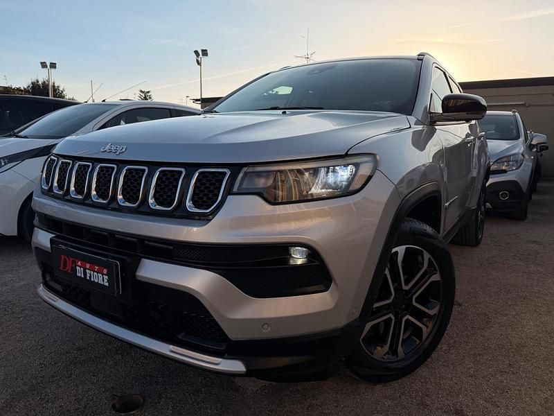Usata Jeep Compass 179 CV (131 kW) 2021 Grigio SUV