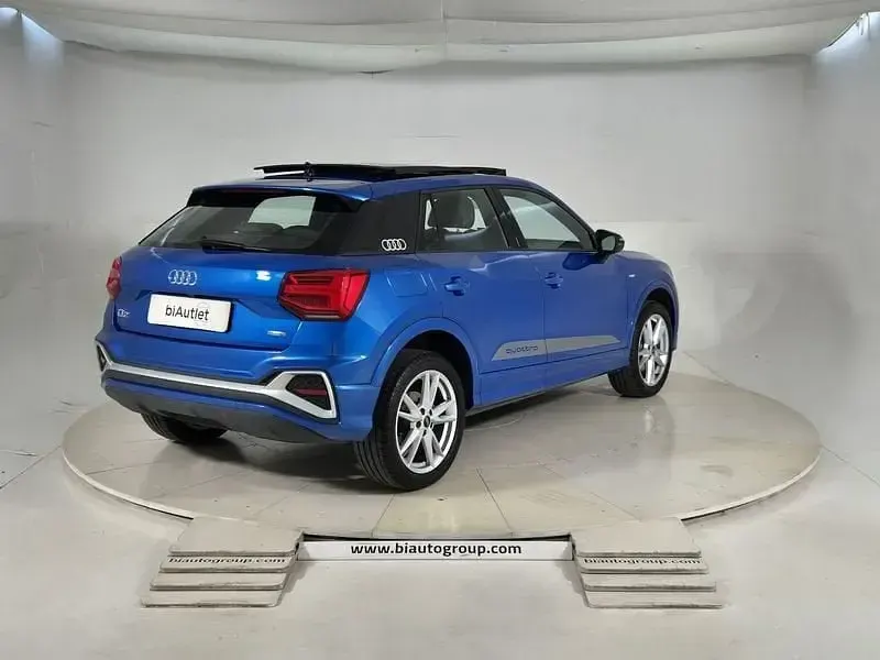 Usata Audi Q2 Advanced 190 CV (139 kW) 2024 Blu SUV