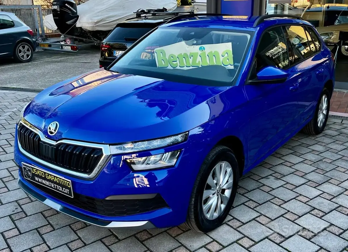 Usata Skoda Kamiq Ambition 110 CV (80 kW) 2022 Blu SUV