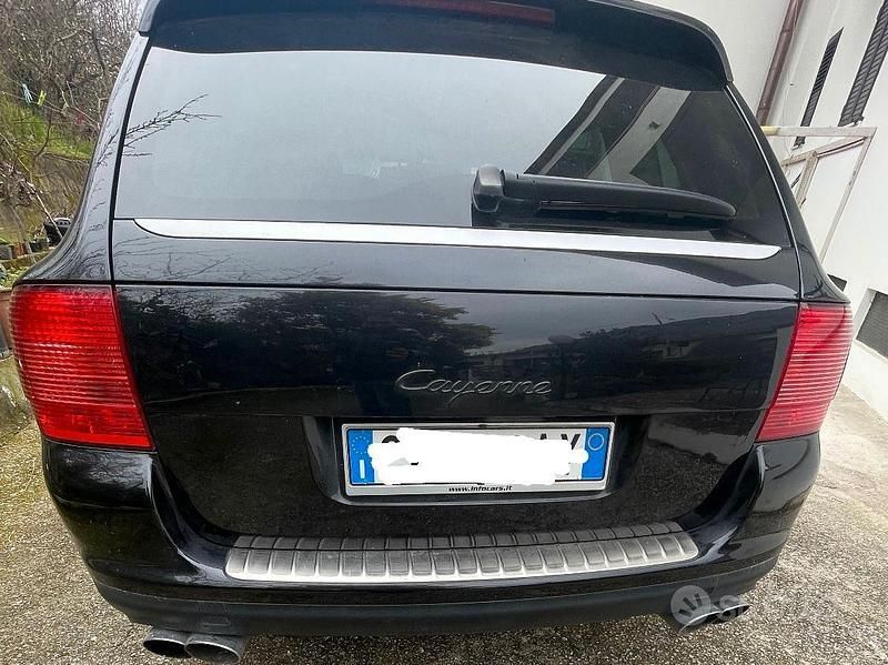 Usata Porsche Cayenne 250 CV (183 kW) 2005 Nero SUV