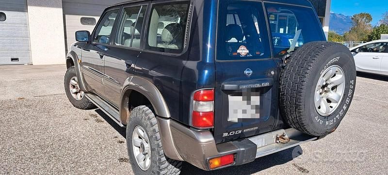 Usata Nissan Patrol 2000 Blu SUV