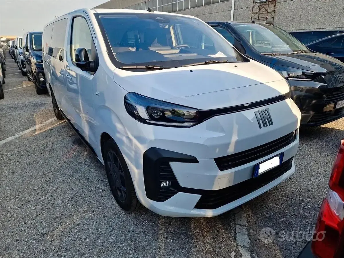 Usata Fiat E-Ulysse 130 kW (177 CV) 2025 Bianco Monovolume