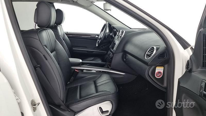 Usata Mercedes ML350 Chrome 258 CV (189 kW) 2011 Bianco SUV