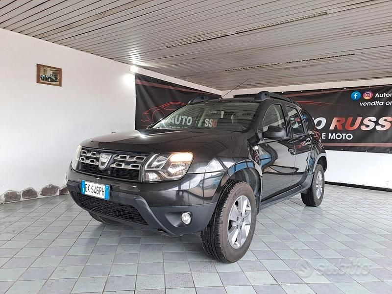 Usata Dacia Duster Lauréate 115 CV (84 kW) 2015 Nero SUV