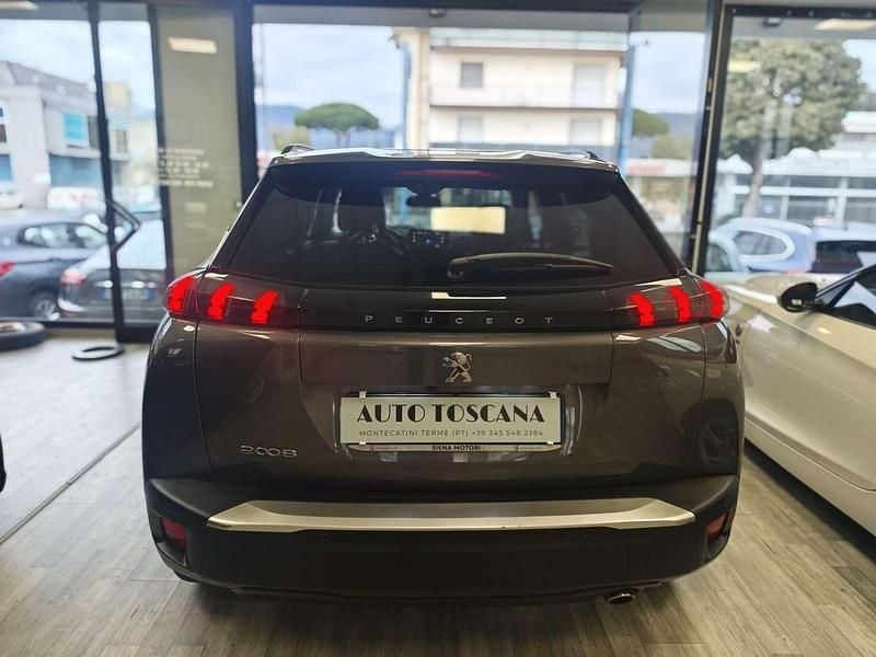 Usata Peugeot 2008 GT 110 CV (80 kW) 2021 Grigio SUV