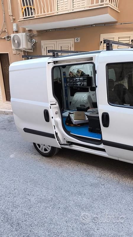 Usata Fiat Doblò 90 CV (66 kW) 2015 Bianco Monovolume