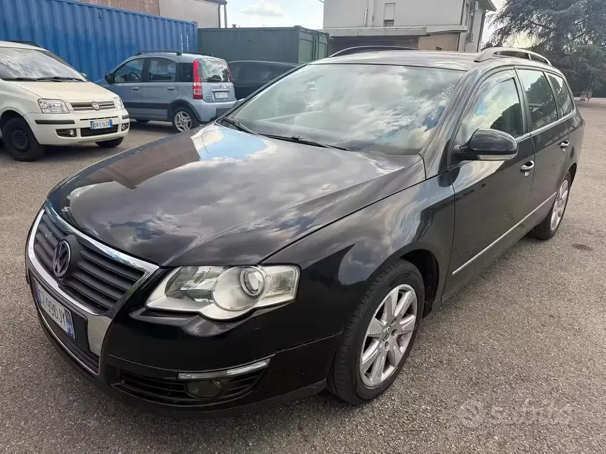 Usata VW Passat Highline 140 CV (102 kW) 2006 Nero Station wagon