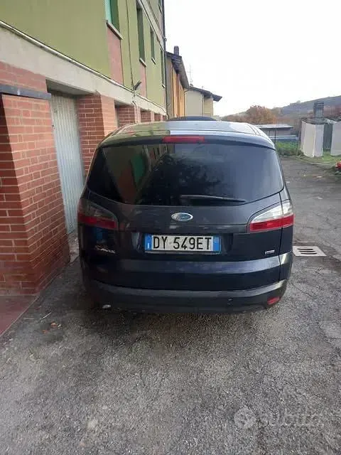 Usata Ford S-MAX S 140 CV (102 kW) 2009 Monovolume