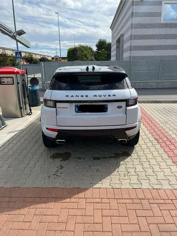 Usata Land Rover Range Rover evoque Landmark 179 CV (131 kW) 2018 Bianco SUV