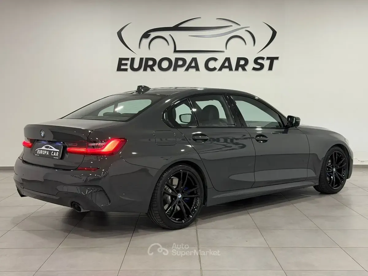 Usata BMW 330 M Sport 286 CV (210 kW) 2021 Gray Berlina