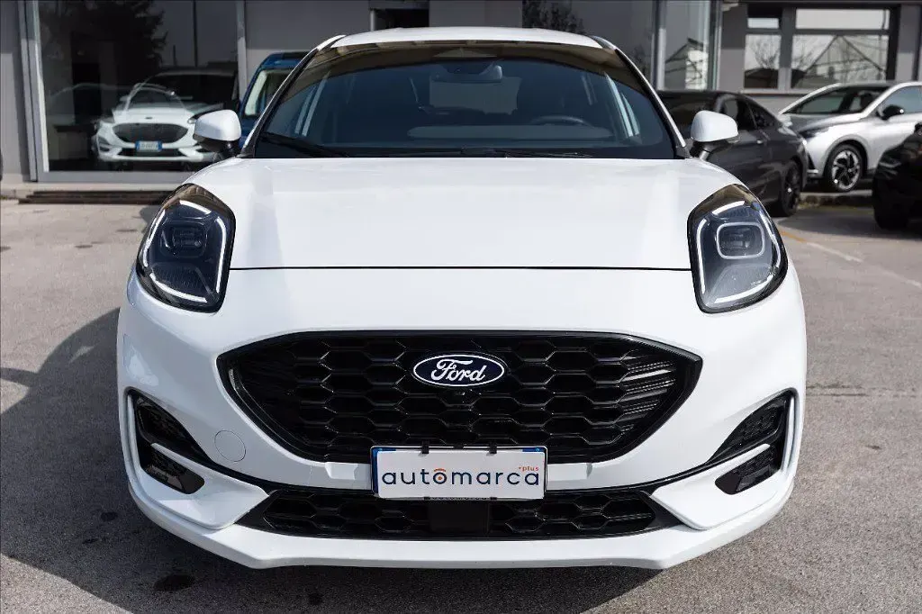 Usata Ford Puma ST-Line 125 CV (91 kW) 2024 Bianco SUV