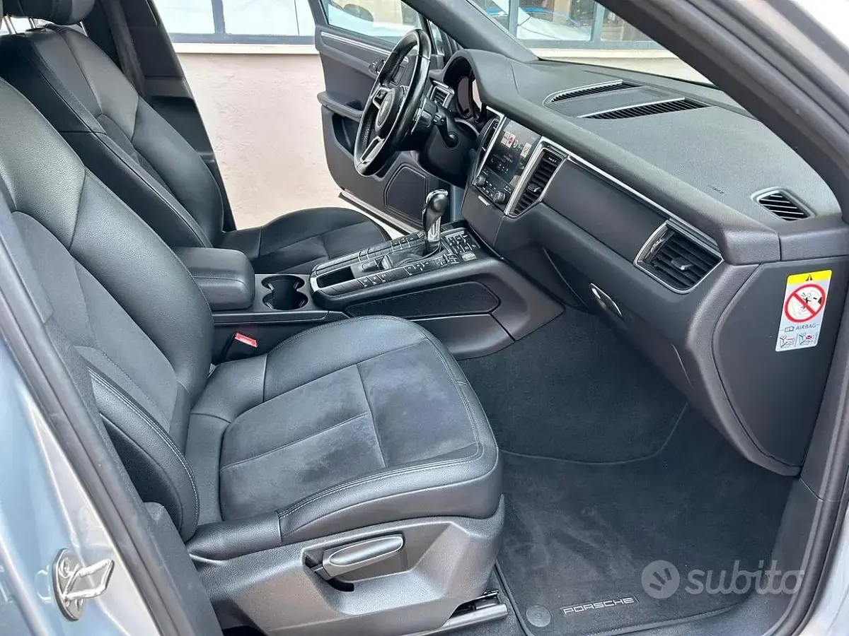 Usata Porsche Macan 252 CV (185 kW) 2016 Grigio SUV