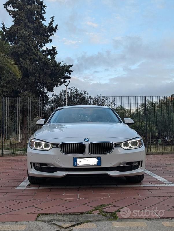 Usata BMW 320 184 CV (135 kW) 2013 Bianco Berlina