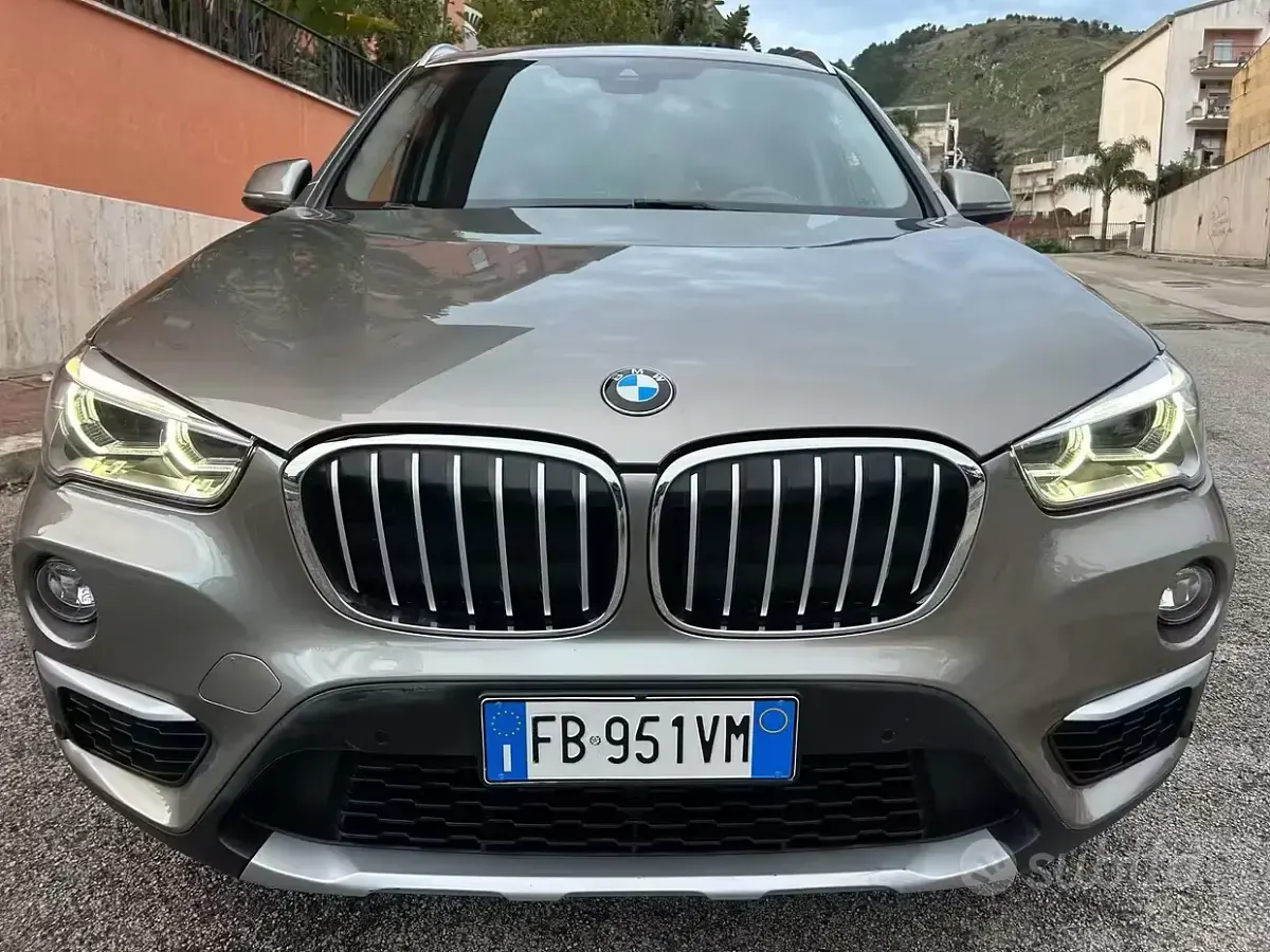Usata BMW X1 xLine 190 CV (139 kW) 2015 Grigio SUV