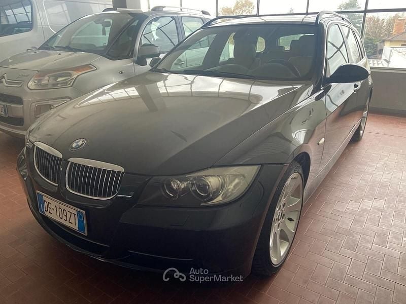 Blu Usata 2007 BMW 330 M Sport Station wagon | 8000 € (Buon prezzo) - Immagine 1/4