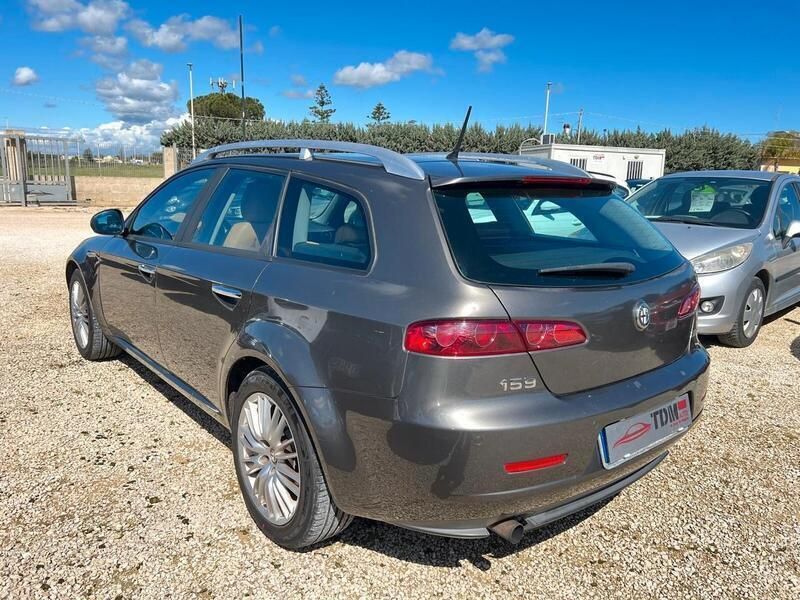 Usata Alfa Romeo 159 Progression 170 CV (125 kW) 2010 Grigio Station wagon