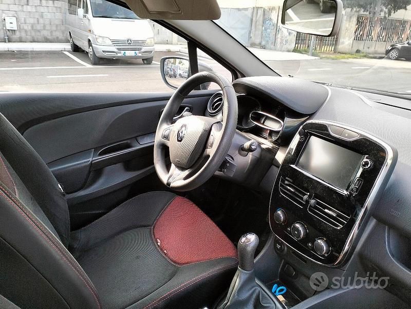 Usata Renault Clio IV 58 CV (42 kW) 2013 Utilitaria