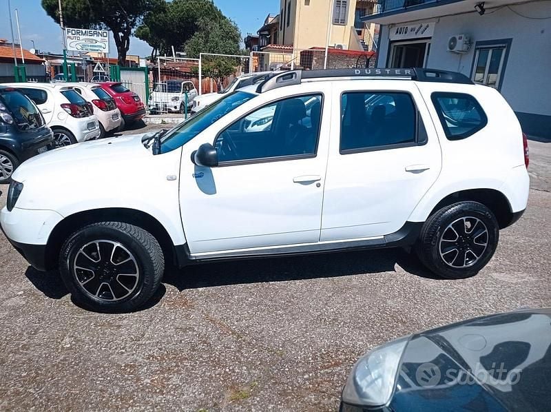 Usata Dacia Duster 110 CV (80 kW) 2016 Bianco SUV