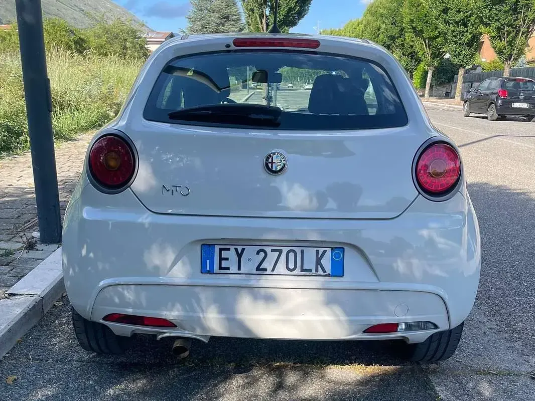 Usata Alfa Romeo MiTo Progression 69 CV (50 kW) 2015 Bianco Utilitaria