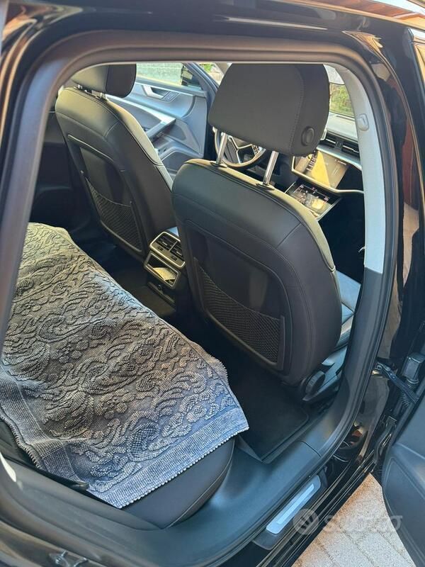 Usata Audi A6 150 CV (110 kW) 2022 Nero Station wagon