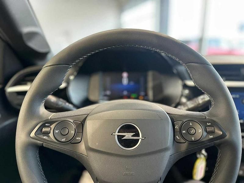 Usata Opel Corsa 101 CV (74 kW) 2025 Bianco Utilitaria