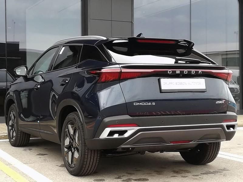 Usata Omoda 5 147 CV (108 kW) 2025 Blu SUV