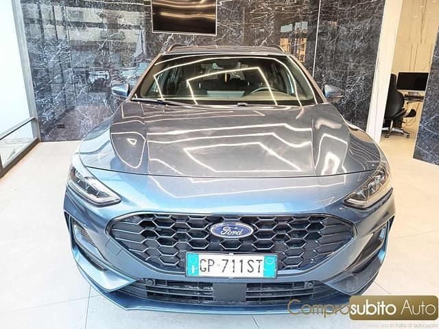 Usata Ford Focus ST-Line 125 CV (91 kW) 2023 Blu Berlina