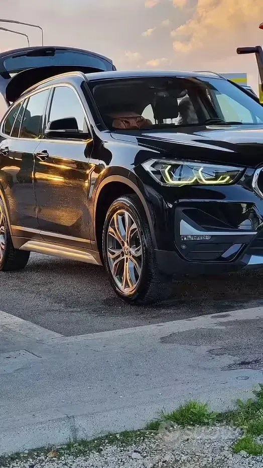 Usata BMW X1 150 CV (110 kW) 2020 Nero SUV