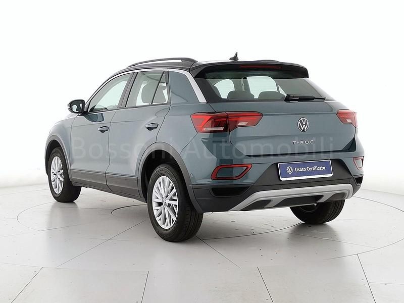 Usata VW T-Roc Life 150 CV (110 kW) 2024 Nero SUV
