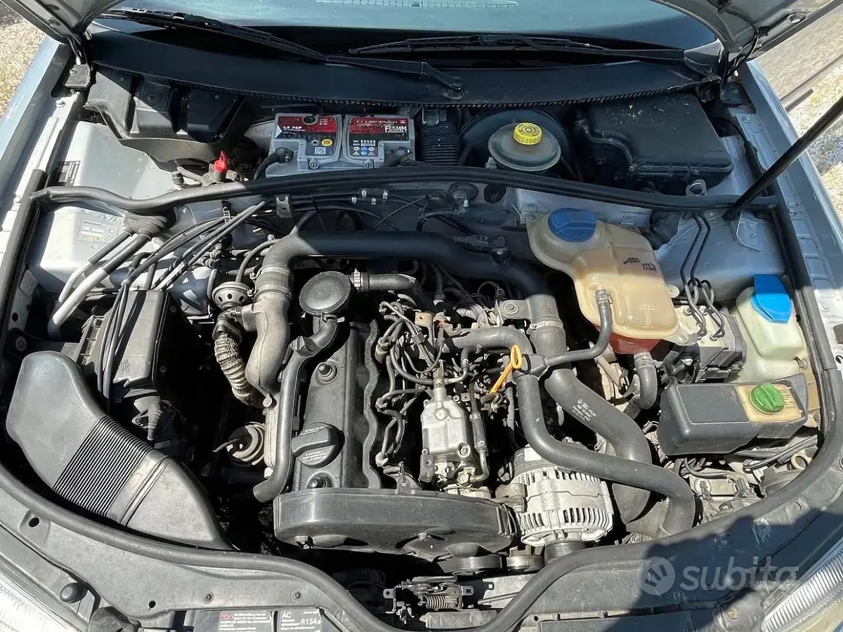 Usata VW Passat Comfortline 110 CV (80 kW) 1998 Grigio Berlina