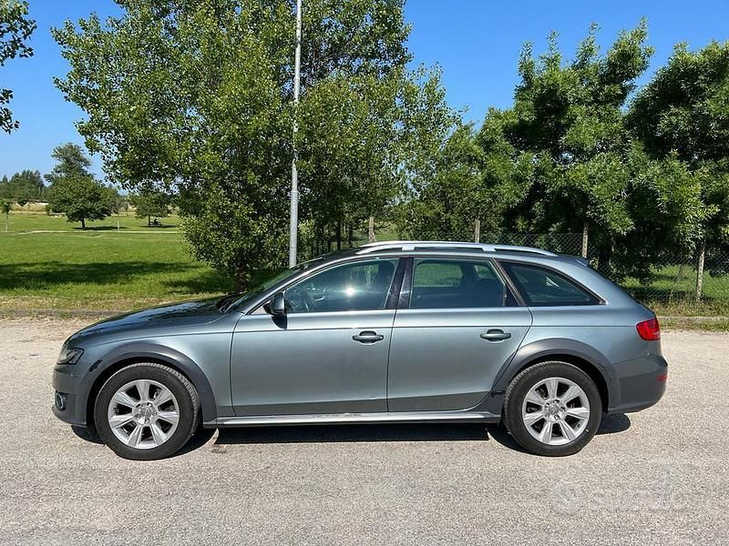 Usata Audi A4 Allroad Advanced 170 CV (125 kW) 2009 Grigio Station wagon